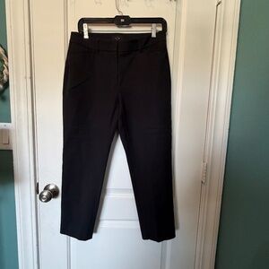 White House Black Market "The Slim Ankle" Pant in Black, Size 8P